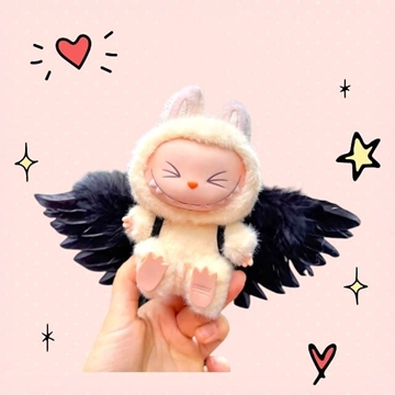 Alas negro para Labubu - Imagen 1