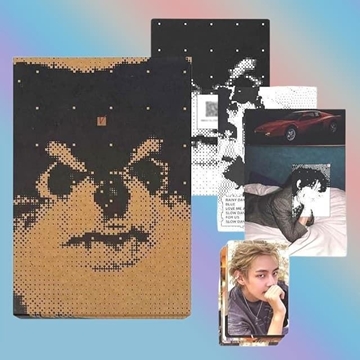 Album digital con tarjetas BTS - Imagen 1