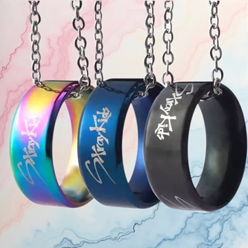Anillo Stray kids con cadena - Imagen 1