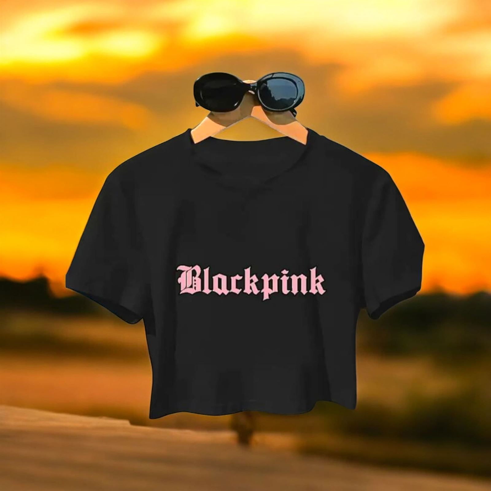 Camiseta corta Black Pink k pop - Imagen 1