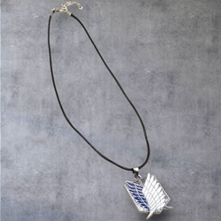 Collar Attack on Titan - Imagen 1