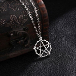 Collar de gotica - Imagen 1