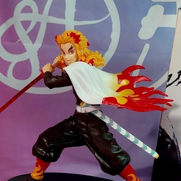 Demon Slayer: Rengoku Anime PVC Figure 19 cm - Imagen 2