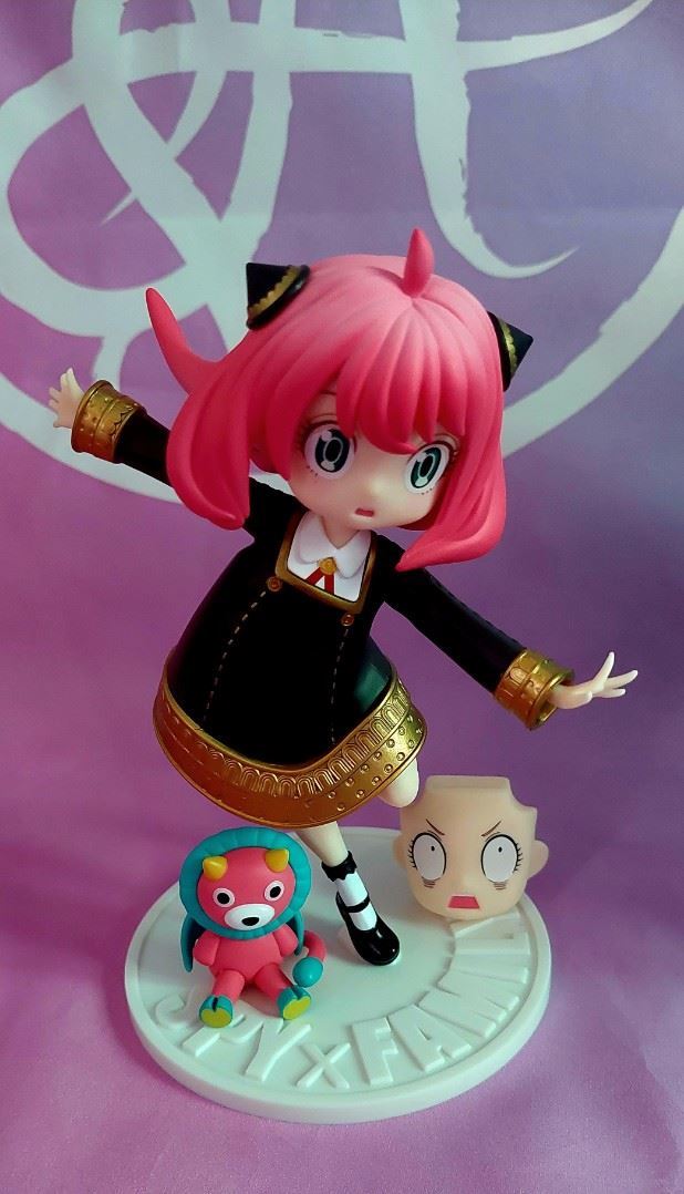 Figura Spy X Family Anya Forger Con Chimera Muñeca - Imagen 2