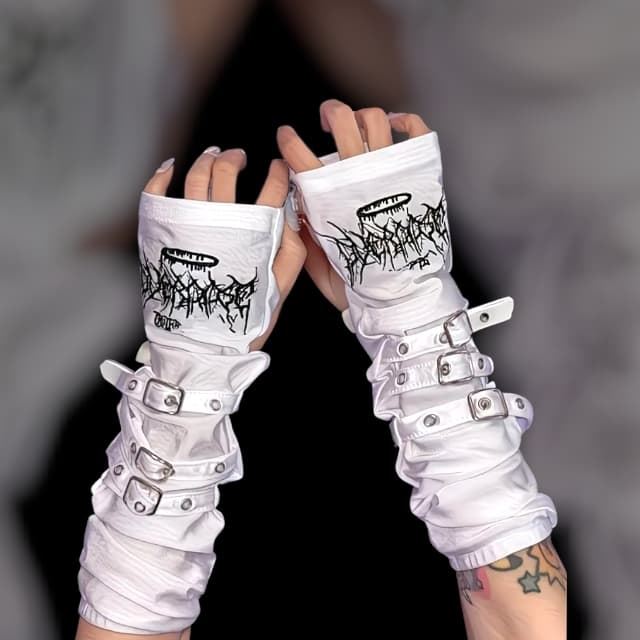 Manguitos largos con hebillas - Imagen 1