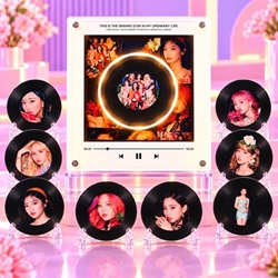 Reproductor musical KPOP con luz LED y 9 mini discos NFC de TWICE - Imagen 1